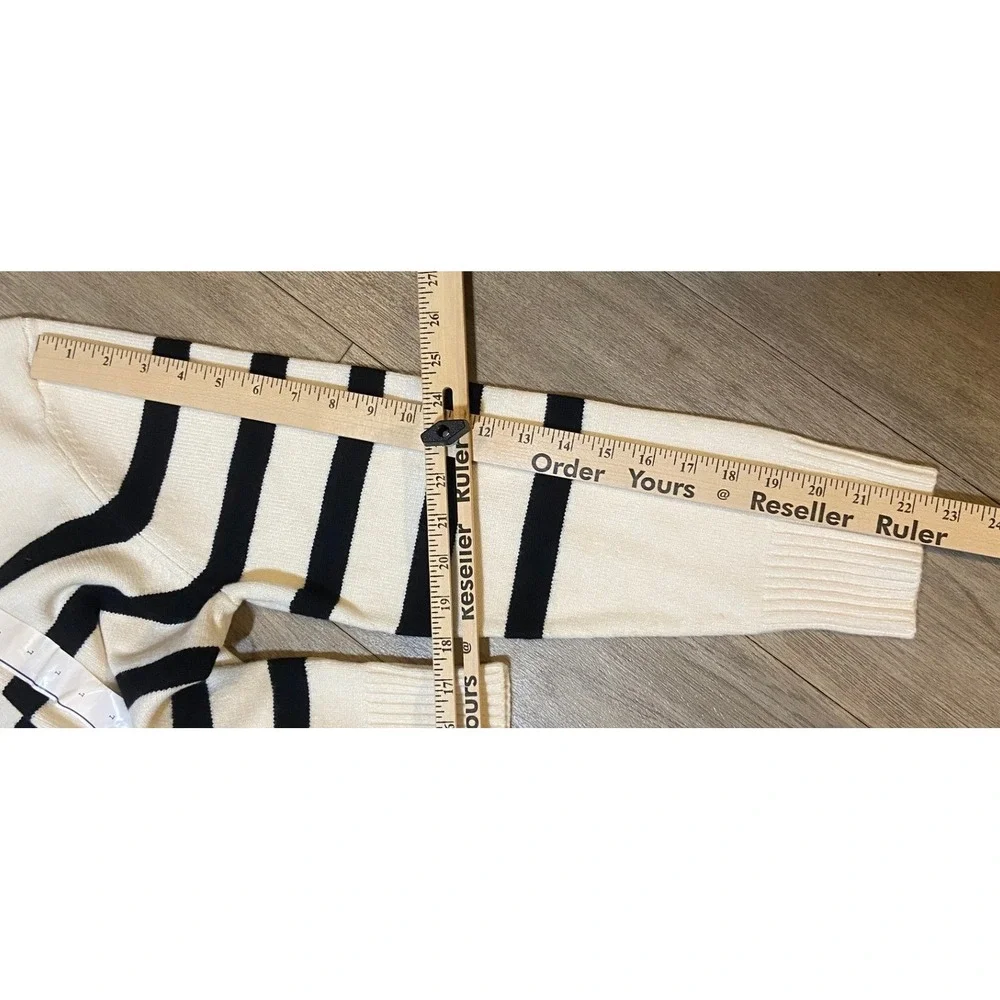 A New Day Women's Striped Crewneck Pullover Sweater Cream Black Large NWT - Picture 3 of 10